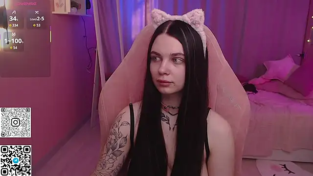 Michela Fruet online show from 04.09.26