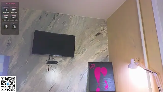 miss bubbles  online show from 11.16.25