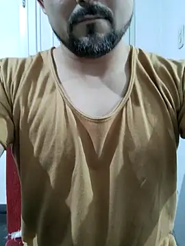 Snapshot of Bradd_32 chatting on 09.27.25 Bradd 32 online show from 09.27.25