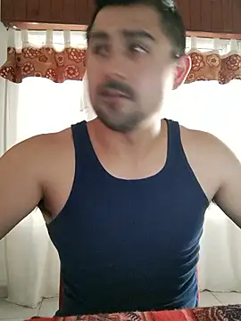 Snapshot of Bradd_32 chatting on 01.11.26 Bradd 32 online show from 01.11.26