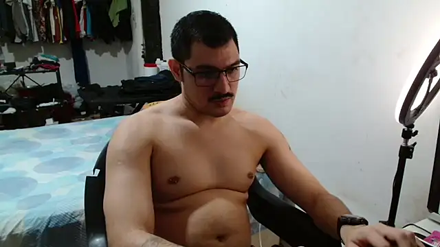 Leonino231 online show from 04.20.26