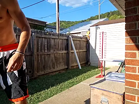 Snapshot of sloppytopkins chatting on 09.17.25 sloppytopkins online show from 09.17.25