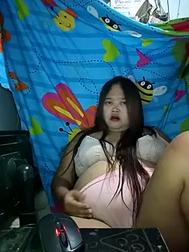 sweetbigtits19 online show from 03.18.26