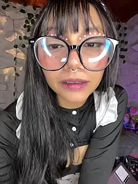 Maddy w online show from 06.13.26