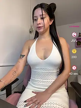 lucy grey25 online show from 05.31.26