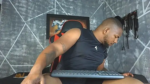 Snapshot of big_blackmen19 chatting on 03.21.26 big blackmen19 online show from 03.21.26