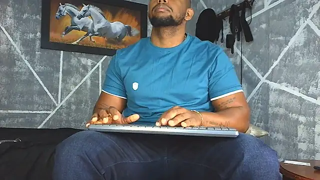 Snapshot of big_blackmen19 chatting on 04.28.26 big blackmen19 online show from 04.28.26