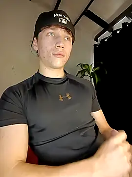 Snapshot of Logan_sixxer chatting on 11.01.25 Logan sixxer online show from 11.01.25