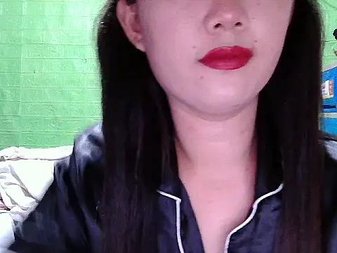 Snapshot of lucky_rona chatting on 04.17.26 lucky rona online show from 04.17.26