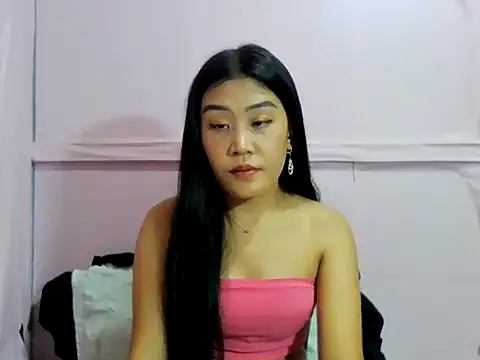 YourWildestDoll online show from 04.03.26