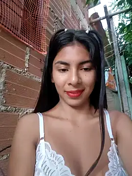 Snapshot of chaparritahot99 chatting on 05.16.26 chaparritahot99 online show from 05.16.26