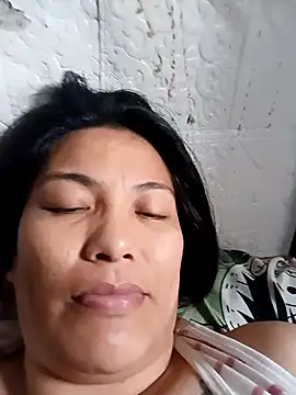 Uniquebeauty32 online show from 03.18.26