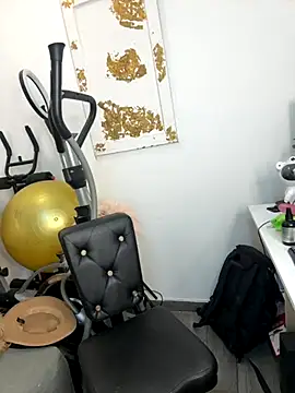 hotadhara01 online show from 09.12.25