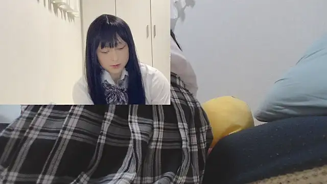 Mia032 online show from 09.21.25