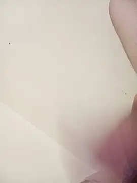 7awaY04 online show from 09.26.25