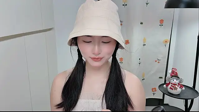 Rosalind xixi online show from 06.05.26