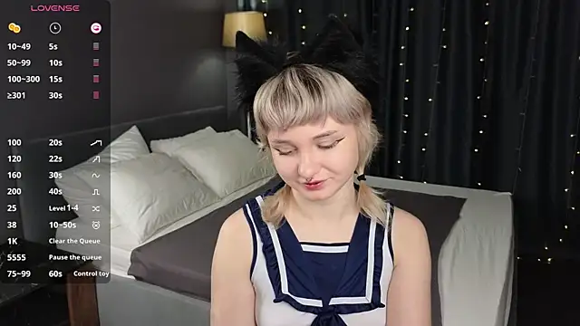 Tori Cutie online show from 11.21.25