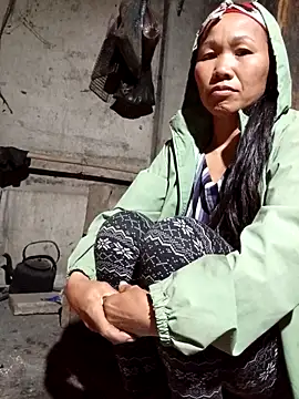 Snapshot of TinTin321 chatting on 02.08.26 TinTin321 online show from 02.08.26