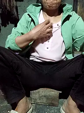 Snapshot of TinTin321 chatting on 02.23.26 TinTin321 online show from 02.23.26