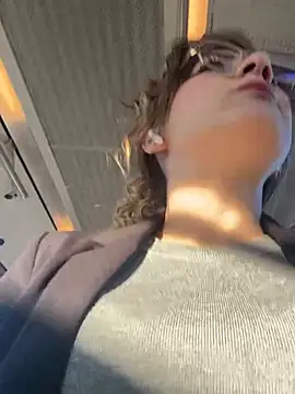 IsabellaEtha online show from 04.07.26