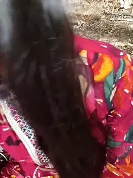 Snapshot of Indian-Aleena chatting on 10.28.25 Indian-Aleena online show from 10.28.25