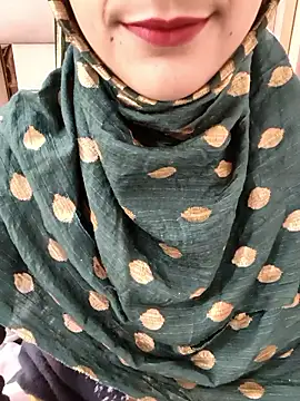 Snapshot of Indian-Aleena chatting on 02.16.26 Indian-Aleena online show from 02.16.26