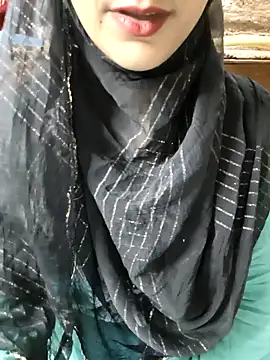 Snapshot of Indian-Aleena chatting on 04.27.26 Indian-Aleena online show from 04.27.26