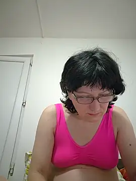 Vera Elle online show from 03.28.26