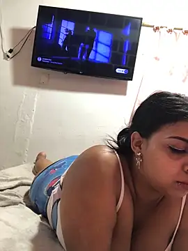 Rachellcooperrr online show from 06.18.26