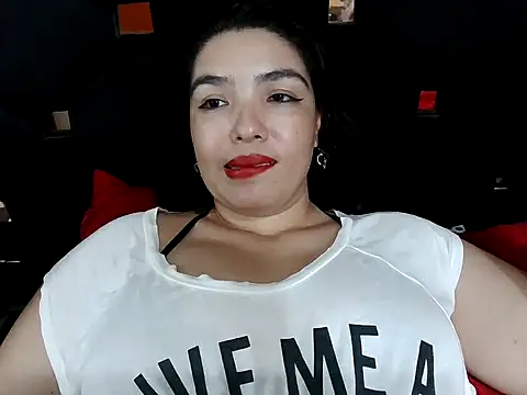 Snapshot of vegacristal88 chatting on 11.04.25 vegacristal88 online show from 11.04.25