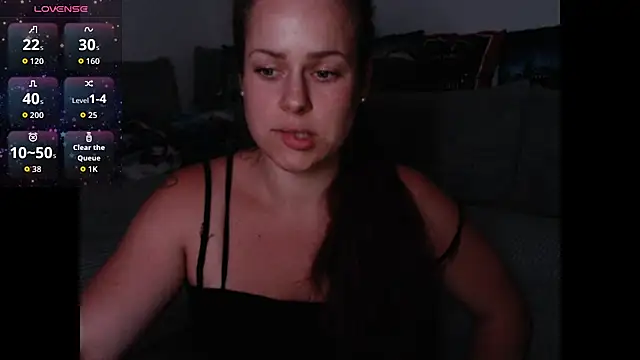 Snapshot of NinaBluex chatting on 07.19.26 NinaBluex online show from 07.19.26