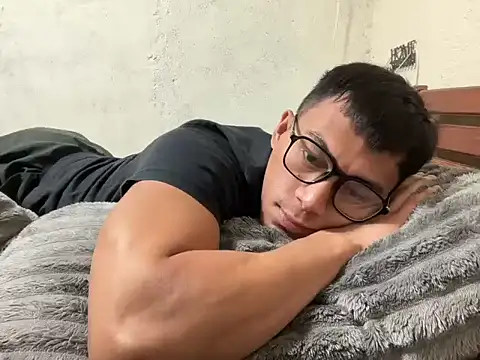 PinooyMilker online show from 12.19.25