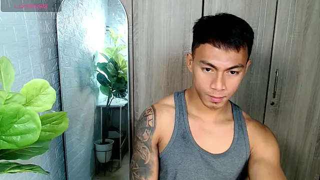 PinooyMilker online show from 03.02.26