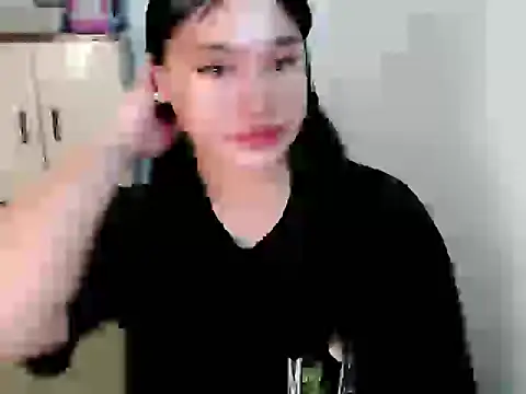 Snapshot of Annierose_ts chatting on 06.13.26 Annierose ts online show from 06.13.26