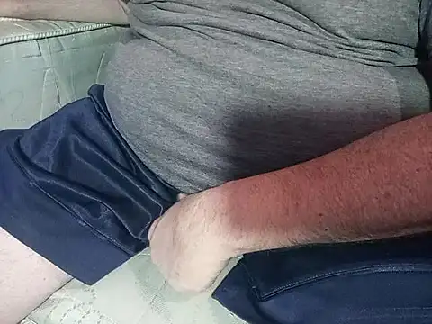 Snapshot of BabyBearMilk chatting on 10.22.25 BabyBearMilk online show from 10.22.25