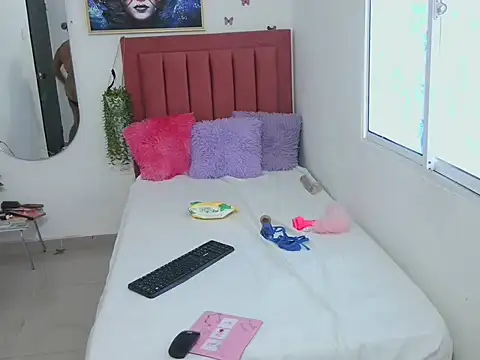 Daniiela lan online show from 11.18.25