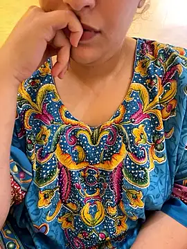 Bold-arabic-vibes online show from 10.23.25