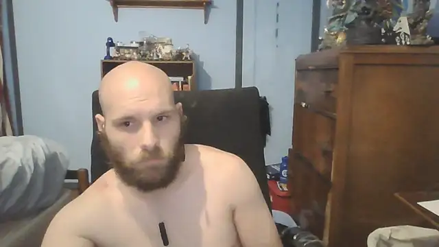 Snapshot of PDrents chatting on 10.01.25 PDrents online show from 10.01.25