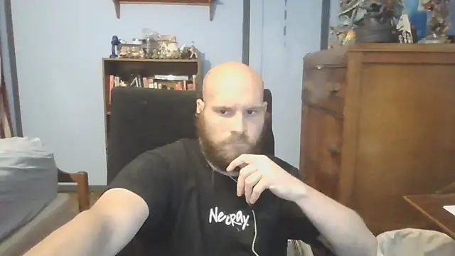 Snapshot of PDrents chatting on 10.13.25 PDrents online show from 10.13.25