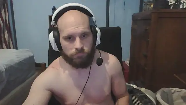 Snapshot of PDrents chatting on 10.28.25 PDrents online show from 10.28.25