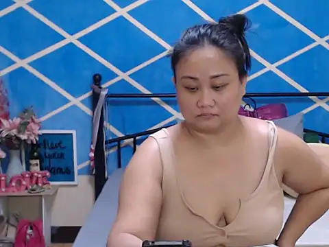 jengrey online show from 09.30.25