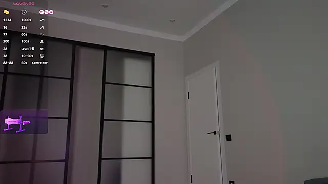 lunajii online show from 10.12.25