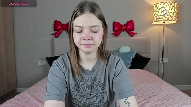 patriciapink online show from 03.04.26