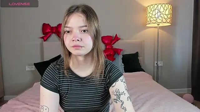 patriciapink online show from 03.25.26