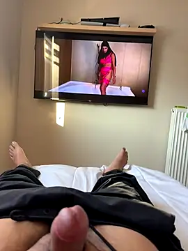 Snapshot of imed692 chatting on 01.06.26 imed692 online show from 01.06.26