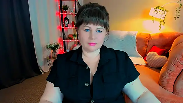 Snapshot of CrystaalStaar chatting on 04.29.26 CrystaalStaar online show from 04.29.26