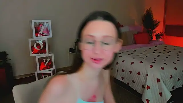 YourLovellyStory online show from 02.13.26