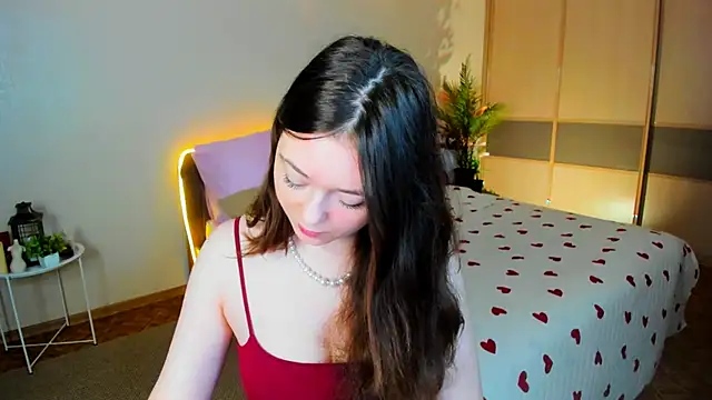 AlluringLookk online show from 06.13.26