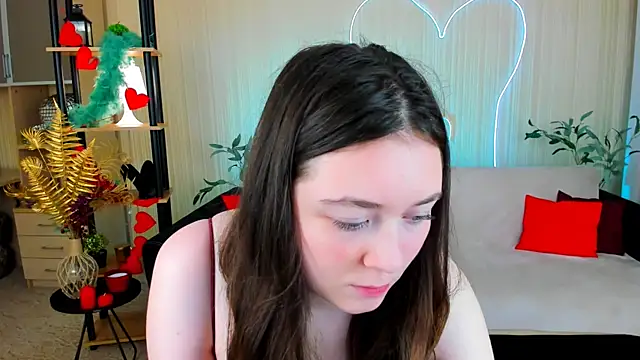 AlluringLookk online show from 07.16.26