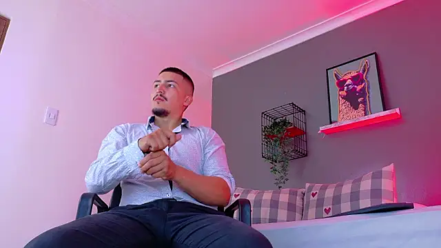 MrFox   online show from 02.22.26